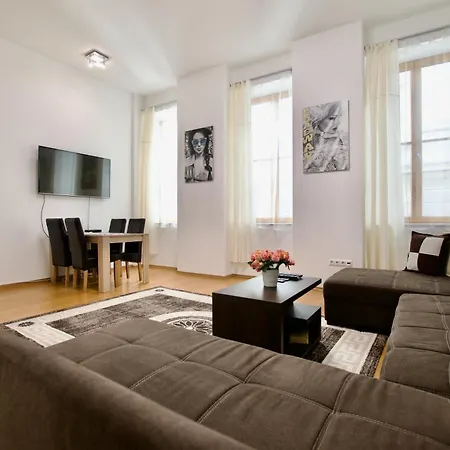 Apartment Premium By Hi5 - Vitkovics