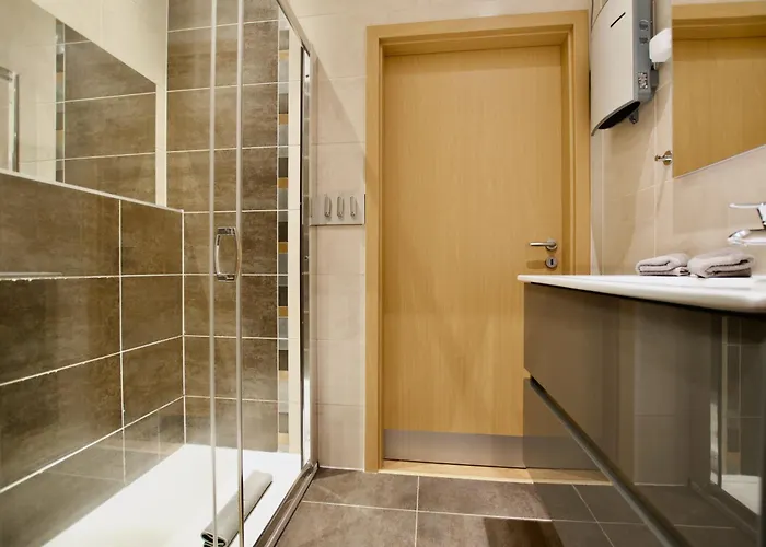 Premium By Hi5 - Vitkovics * Budapest