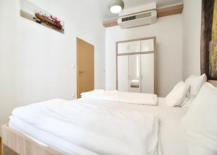 Lägenhet Premium By Hi5 - Vitkovics Budapest